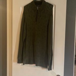 Tommy Bahamas size L green sweater (New No Tags)